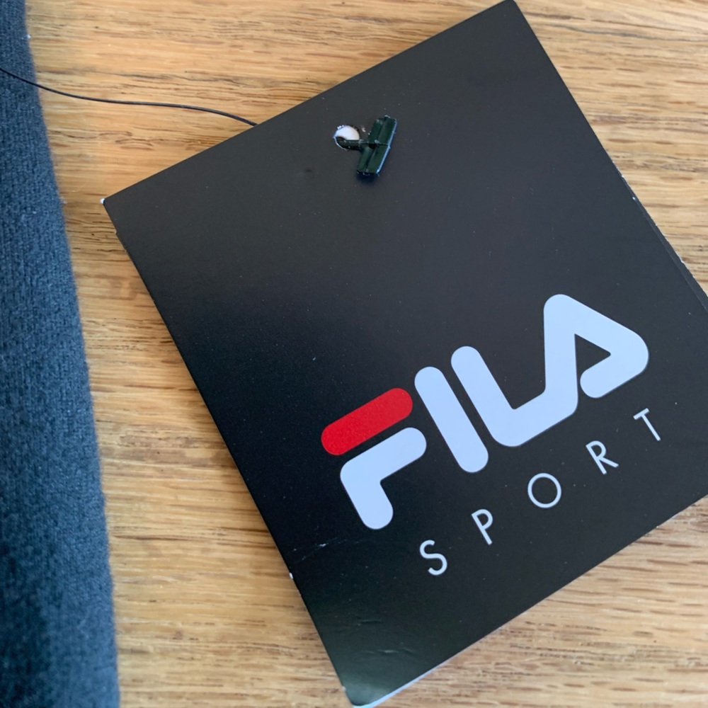 FILA Sport Capri Mid Rise Yoga Pant Black Women’s‎ Small NWT - Picture 3 of 8